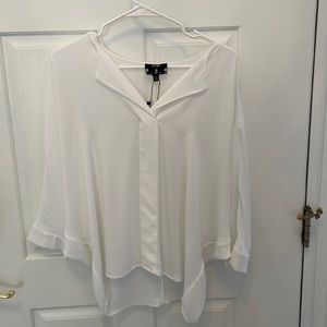Lovely NWT dolman sleeve white Lord & Taylor 424 Fifth blouse